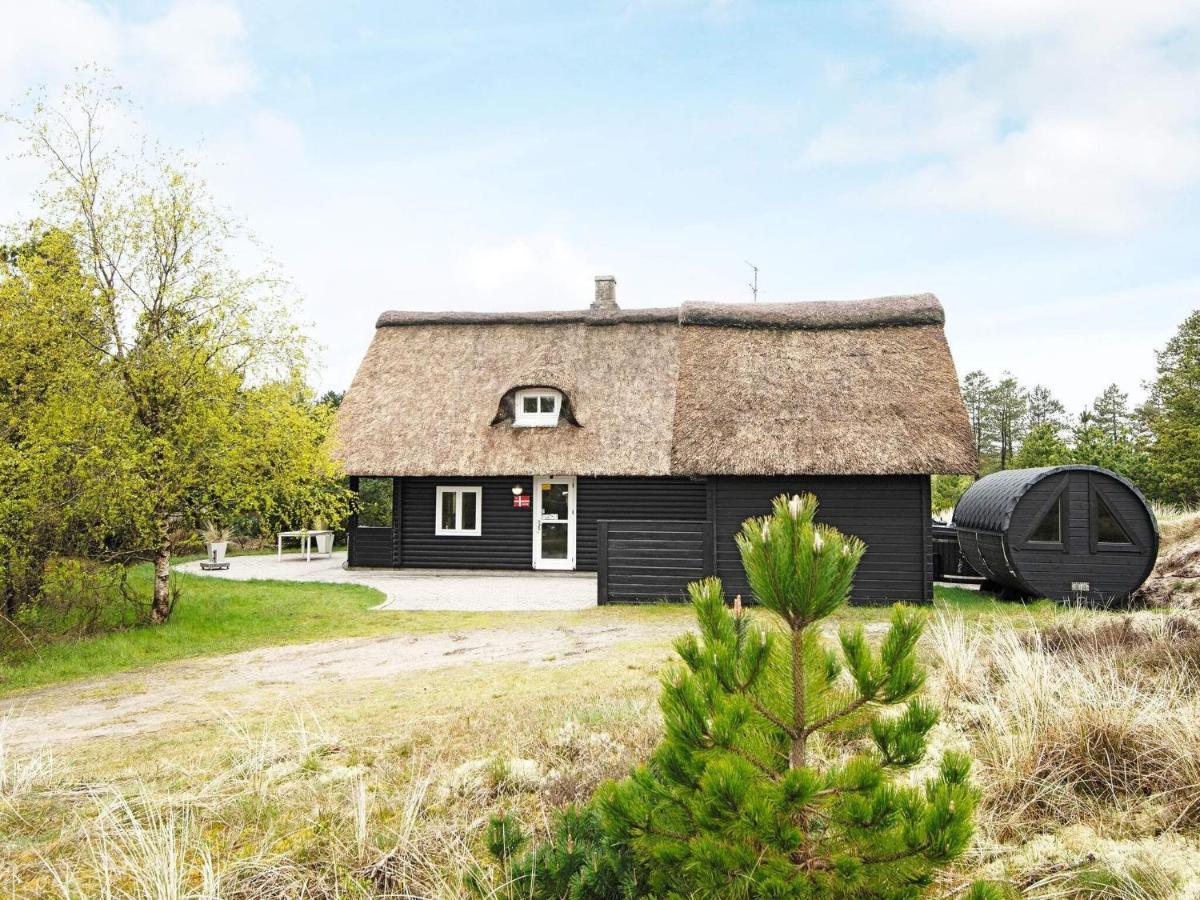 6 Person Holiday Home In R M Vesterhede Exteriér fotografie