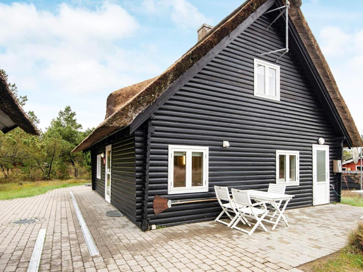 6 Person Holiday Home In R M Vesterhede Exteriér fotografie