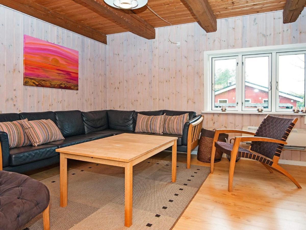 6 Person Holiday Home In R M Vesterhede Exteriér fotografie